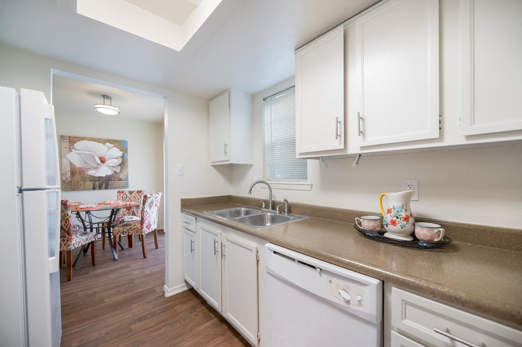 Model Kitchen 3 at Laurel Parc in Shreveport, LA