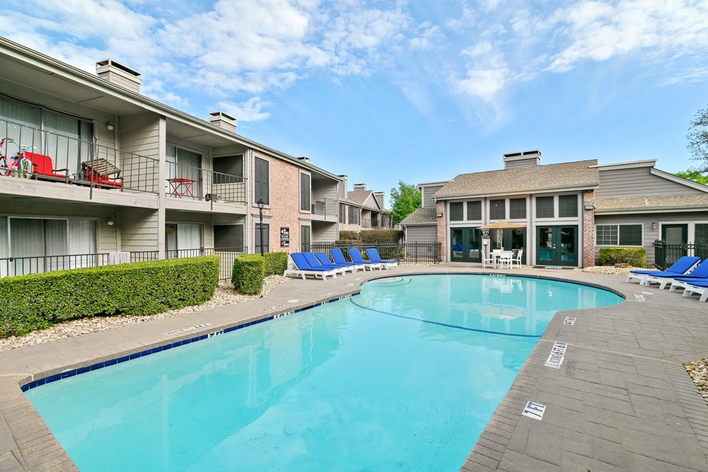 the enclave at homecoming terra vista swimming pool