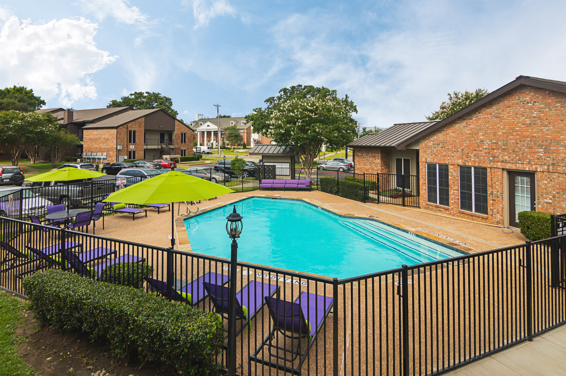 Coronado North Apartments 49 Reviews Denton Tx Apartments For Rent Apartmentratings C
