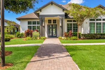 250 Cherry Ridge Dr 1-3 Beds Apartment for Rent - Photo Gallery 4