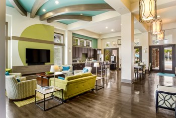 250 Cherry Ridge Dr 1-3 Beds Apartment for Rent - Photo Gallery 6