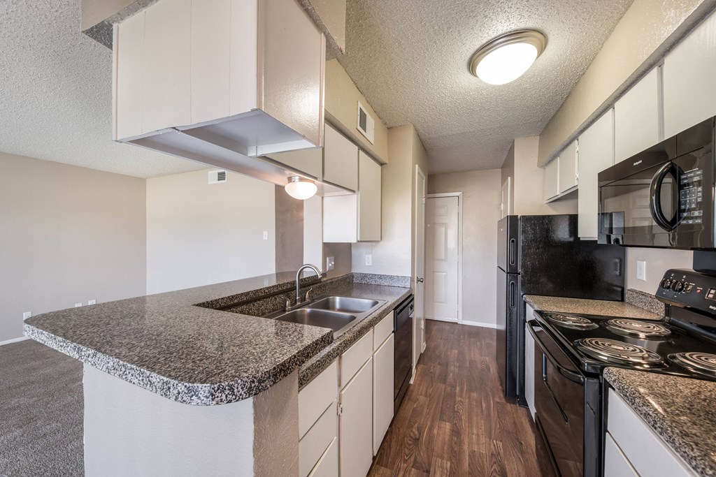 Oakmont: Kitchen, at Westdale Hills, TX