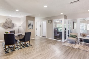 5800 Preston Oaks Rd 1-2 Beds Apartment for Rent - Photo Gallery 3