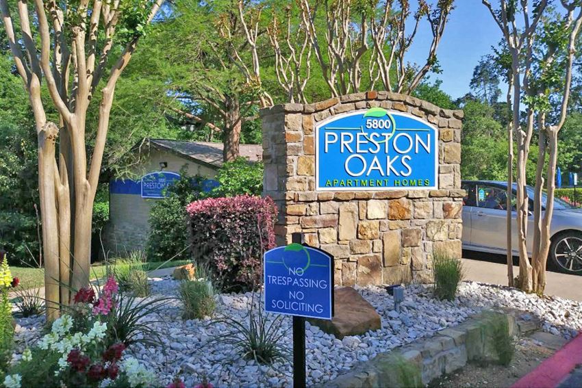 5800 Preston Oaks Rd 1-2 Beds Apartment for Rent - Photo Gallery 1