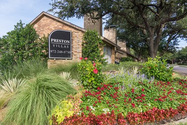 Entrance Signage at Preston Villas Apartment Homes, Dallas, Texas, TX