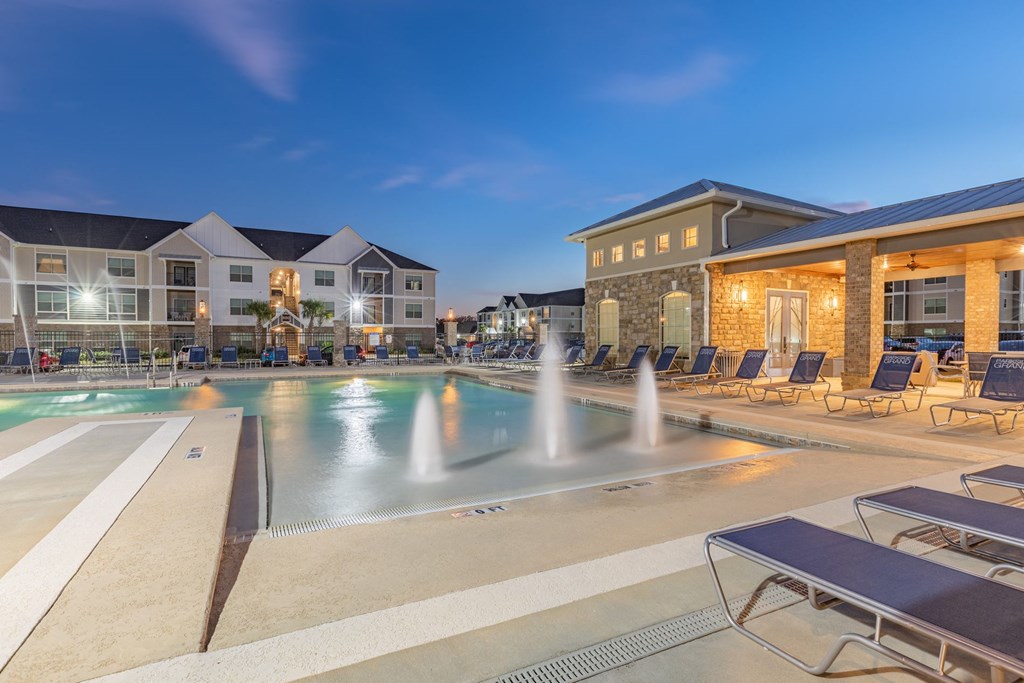 Sparkling Pool at Parkside Apts | Luxury Apartments in Pensacola, FL