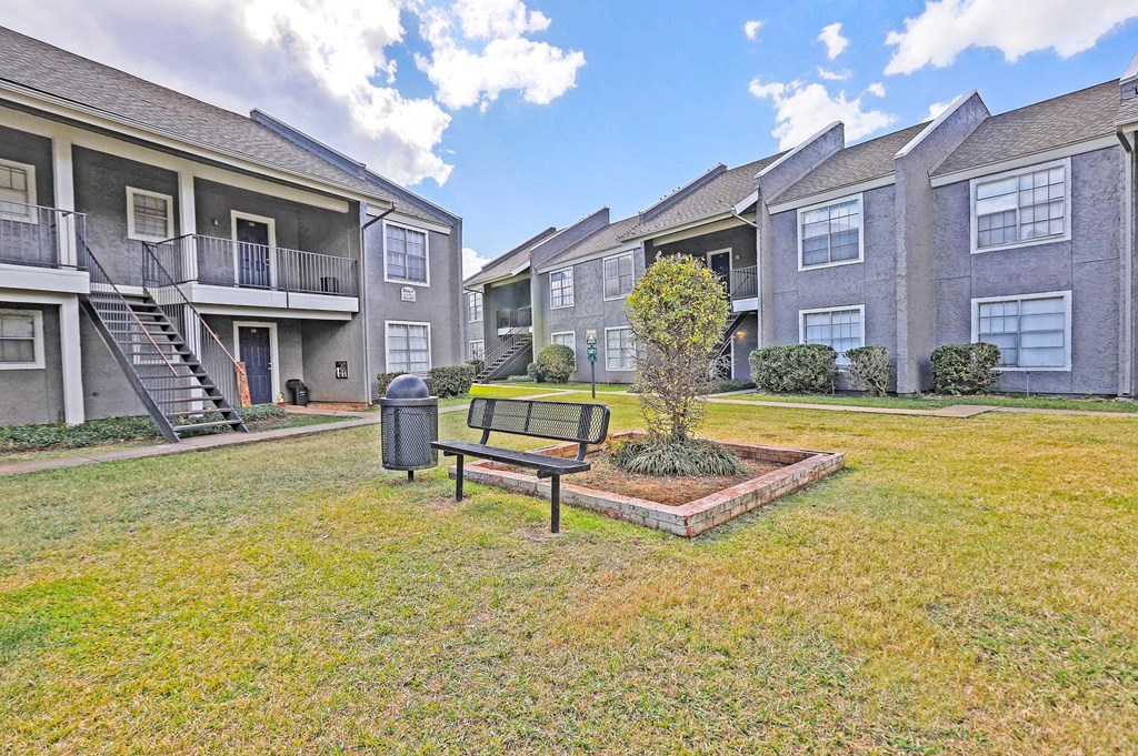 Picnic Area 2 at The Oasis in Bossier City, LA