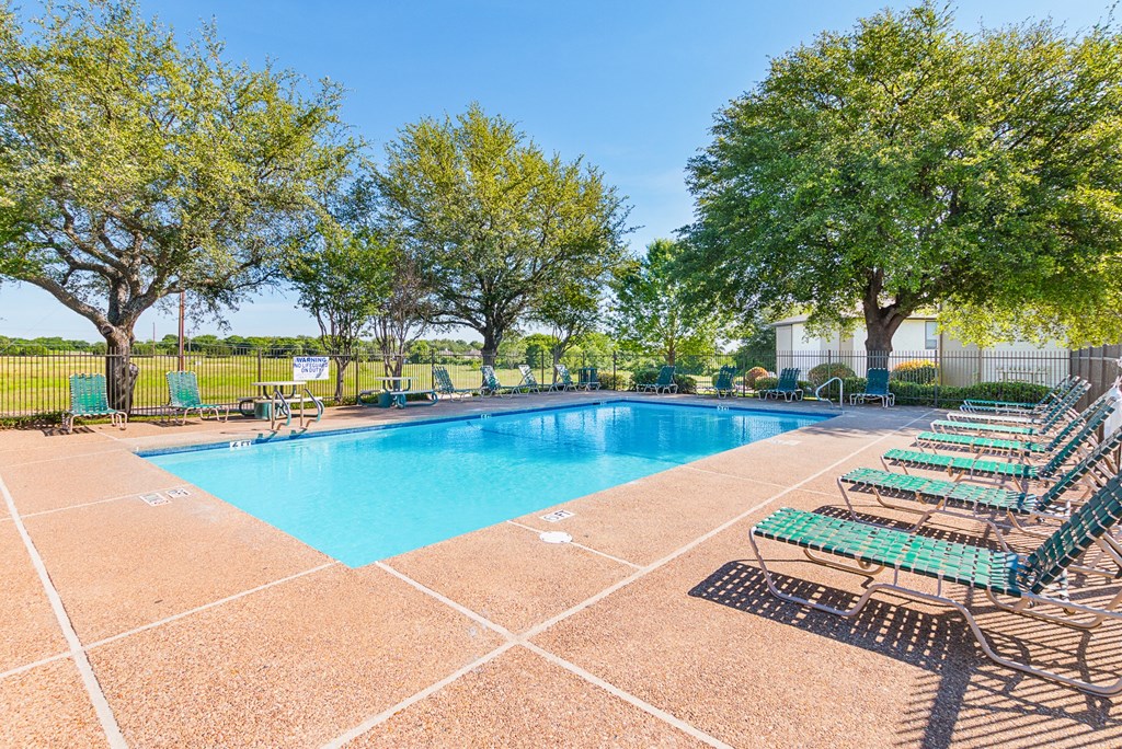 Heritage Square Apartments, 1700 Breezy Dr., Waco, TX RentCafe