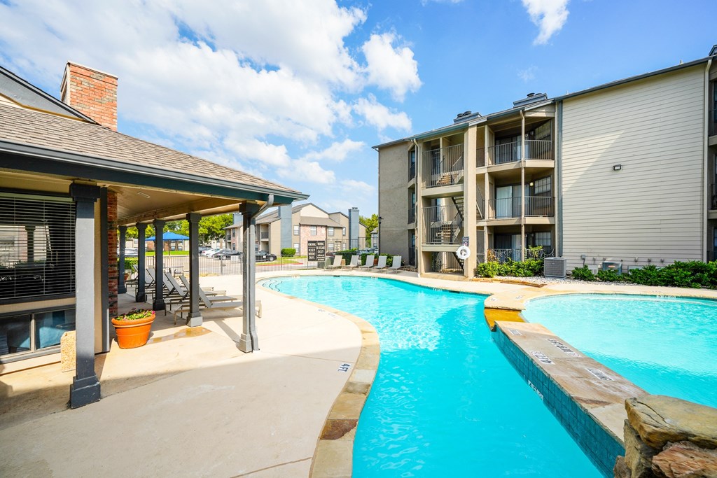 the swimming pool at the preserve at polo apartments fl