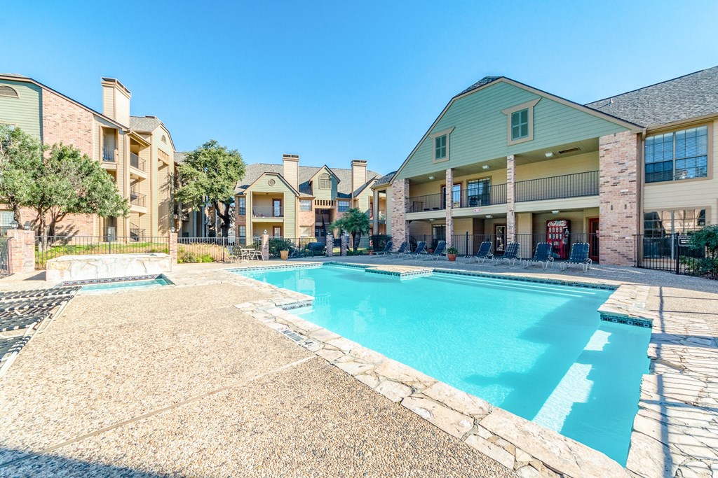 Pool View 2 at Bandera Crossing in San Antonio Tx