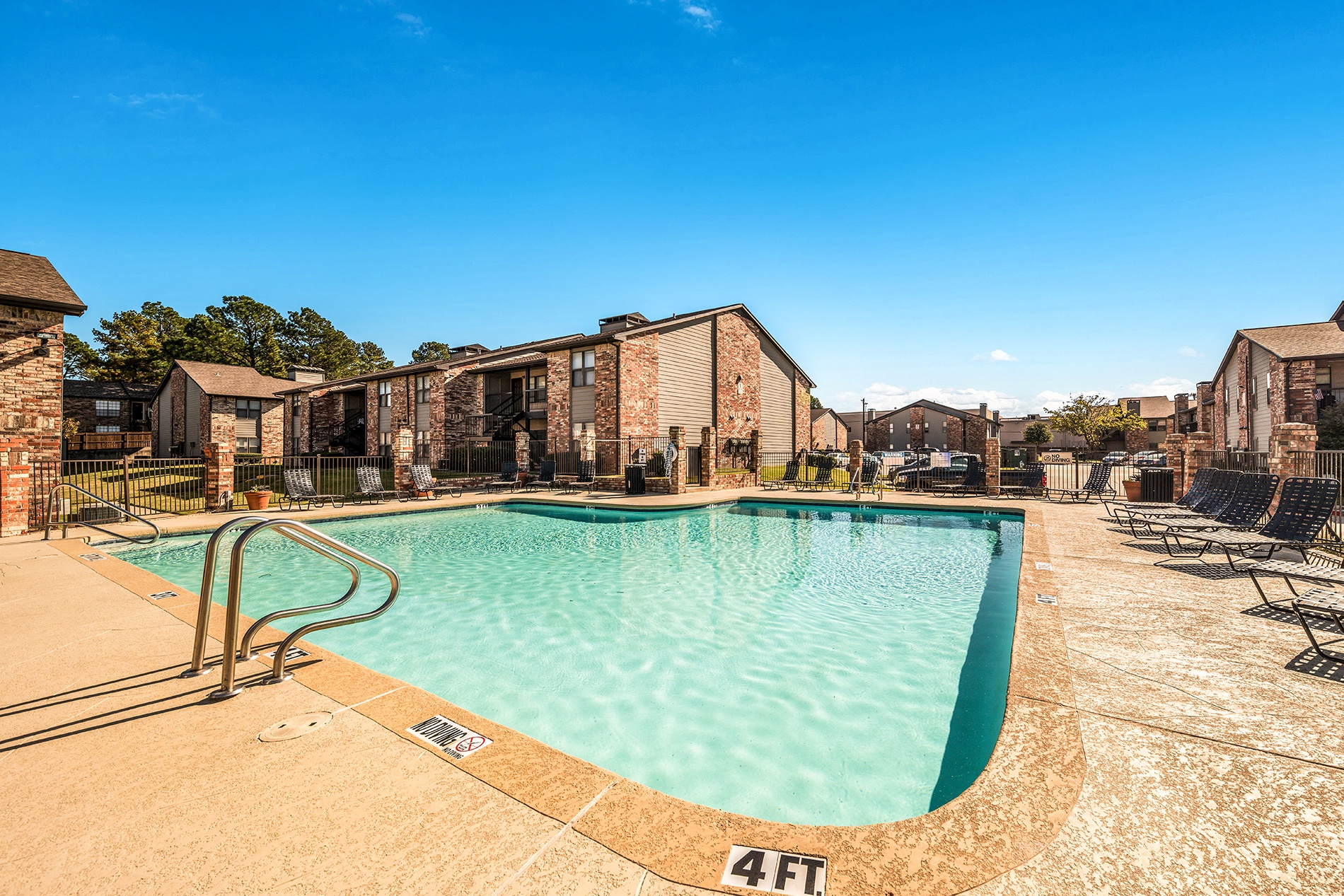 Ridgecrest Apartments