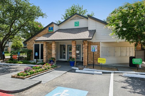 Leasing Office at Preston Villas in Dallas, TX