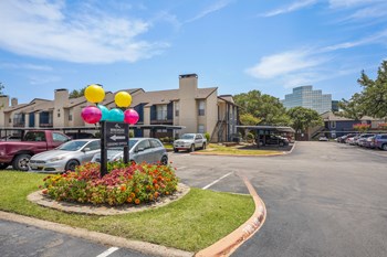 14350 Dallas Pkwy. 1-2 Beds Apartment for Rent - Photo Gallery 17