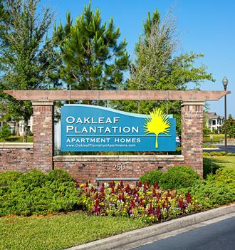 Property Signage at Oakleaf Plantation in Jacksonville, FL