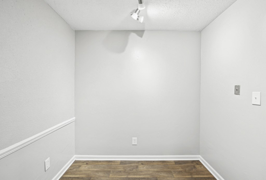 Elegant and open dining area at Pine Village North in Smyrna, GA