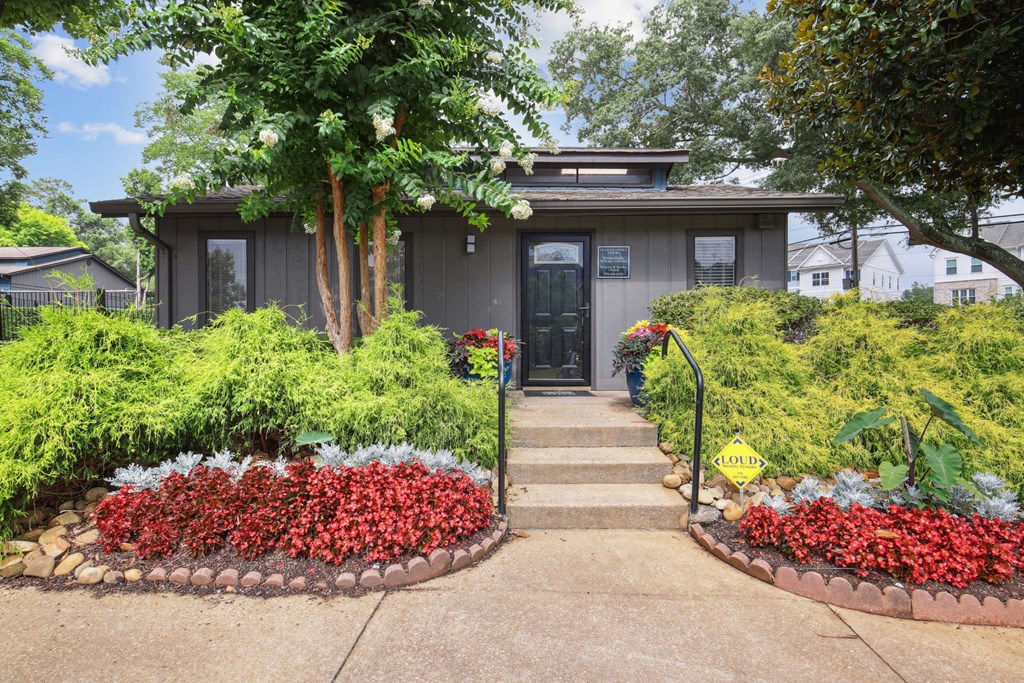 Leasing office at Pine Village North in Smyrna, GA