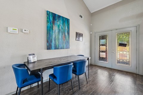 Rustic Oaks Apartments in Wylie, Tx Leasing office