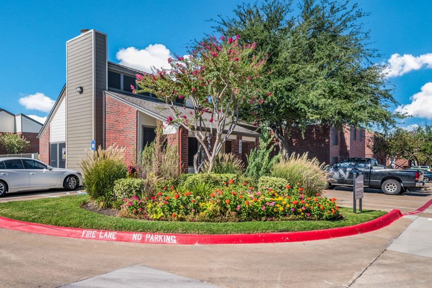 Leasing Office Exterior | Rustic Oaks | Wylie TX - Photo Gallery 1