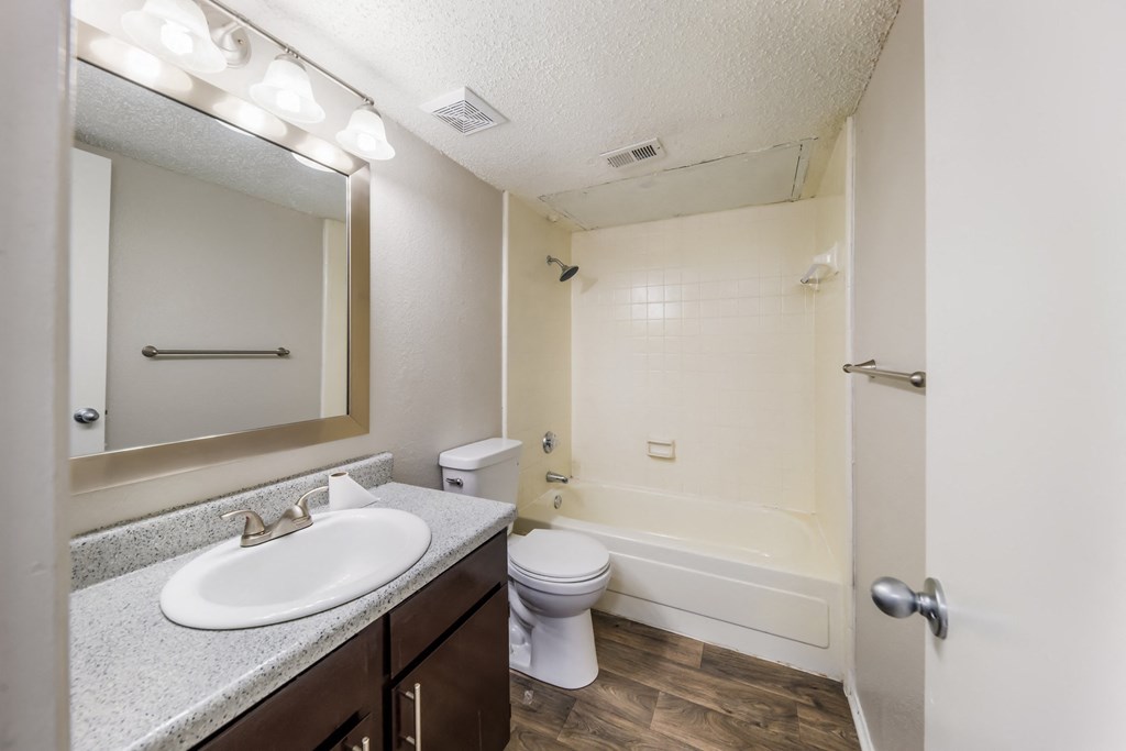 Bathroom 3 | Rustic Oaks | Wylie TX