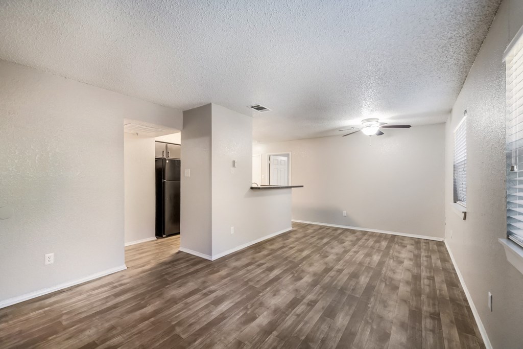 Living Room 2 | Rustic Oaks | Wylie TX