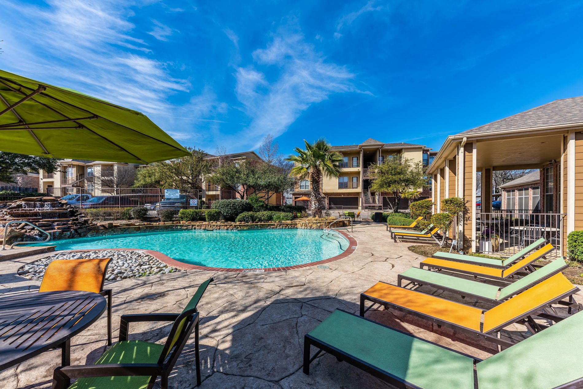 Station 3700 Apartments in Euless, TX