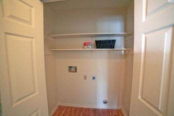 Utility Closet | Stone Canyon | Shreveport LA - Photo Gallery 2