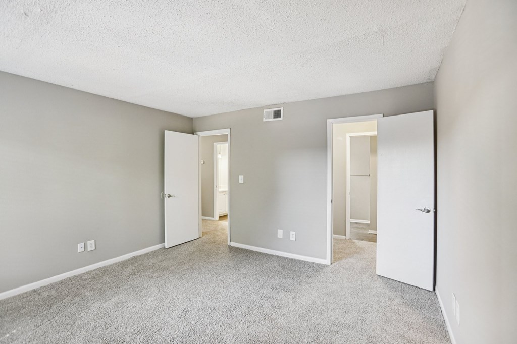 Standford Village Apartments in Norcross, GA Bedroom