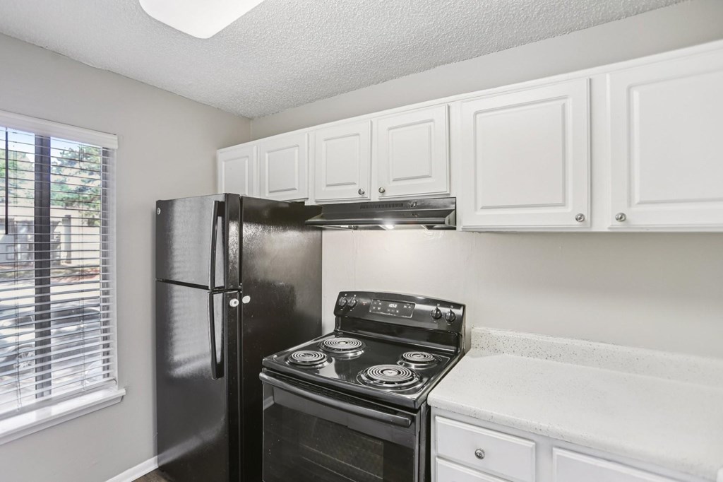 Standford Village Apartments in Norcross, GA Kitchen