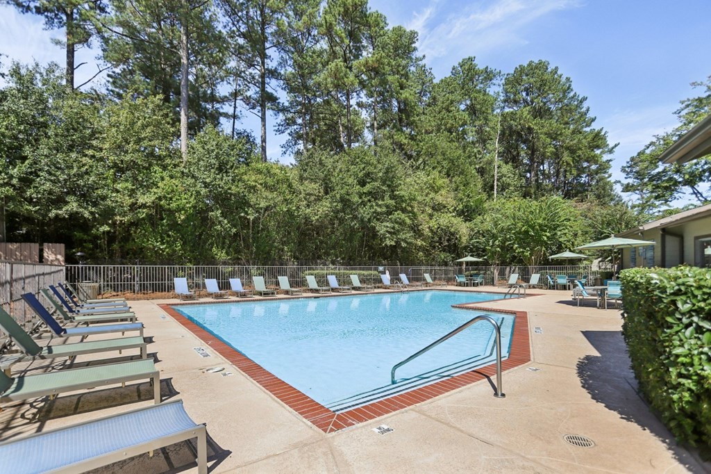 Stanford Village Apartments in Norcross, GA Pool