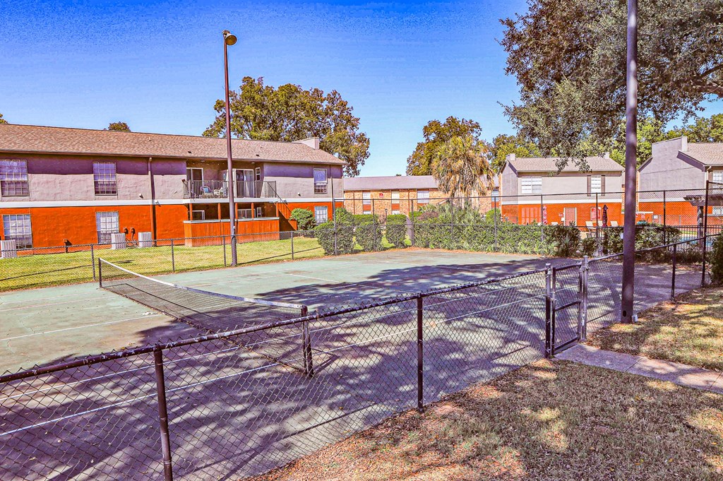 Tennis Court View 2 at The Magnolia in Shreveport, LA