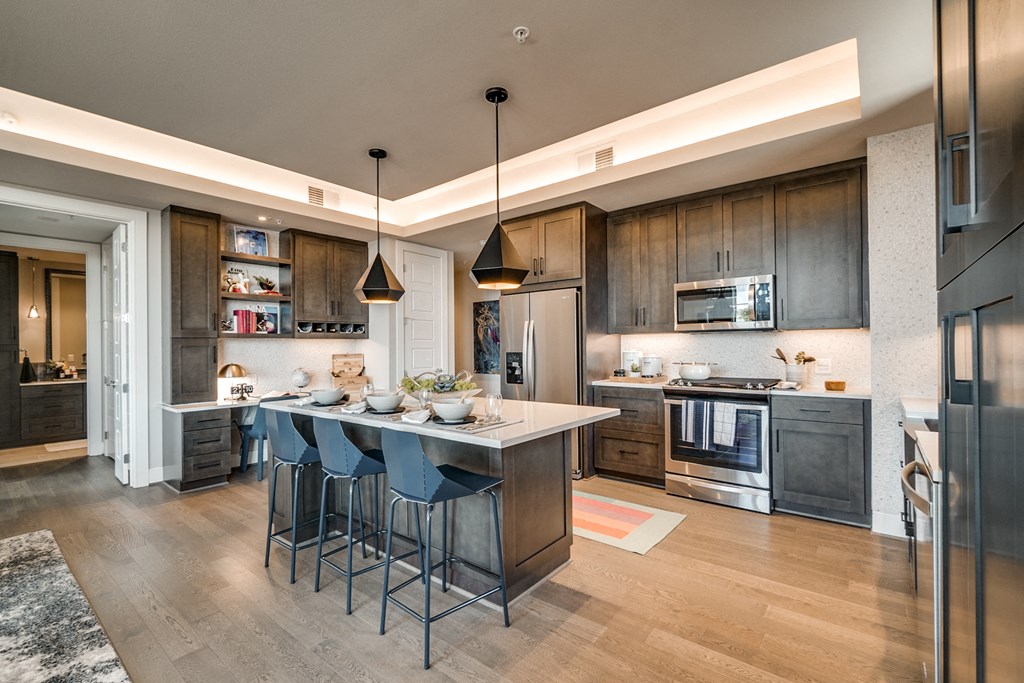 Fully Furnished Kitchen With Stainless Steel Appliances at The Hamilton, Dallas