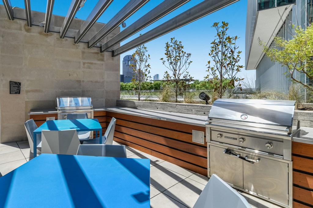 Outdoor Grilling area at The Hamilton at The Epic in Deep Ellum, Dallas, Texas, TX