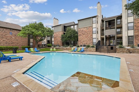 Pool at The Summit in Mesquite, TX