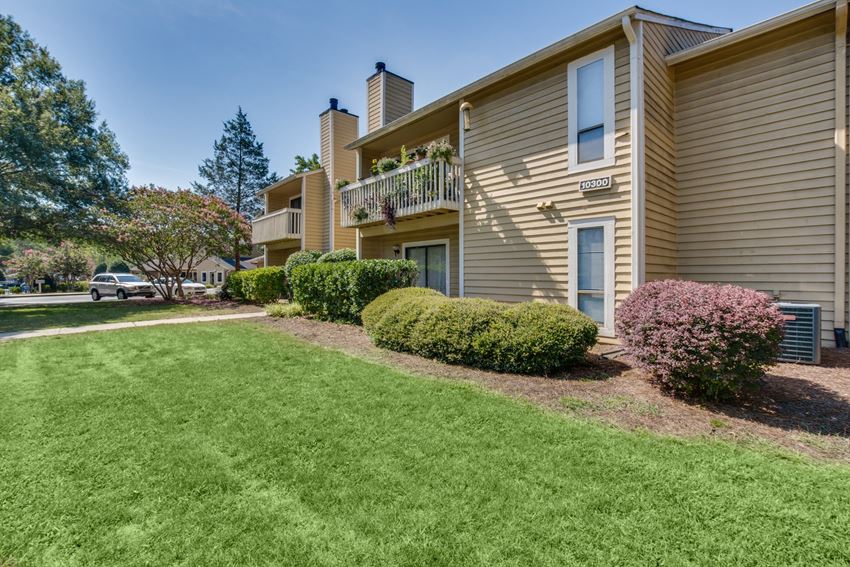 Johnston Creek Crossing Apartments, 10310 Cedar Trail Ln., Charlotte, NC RentCafe