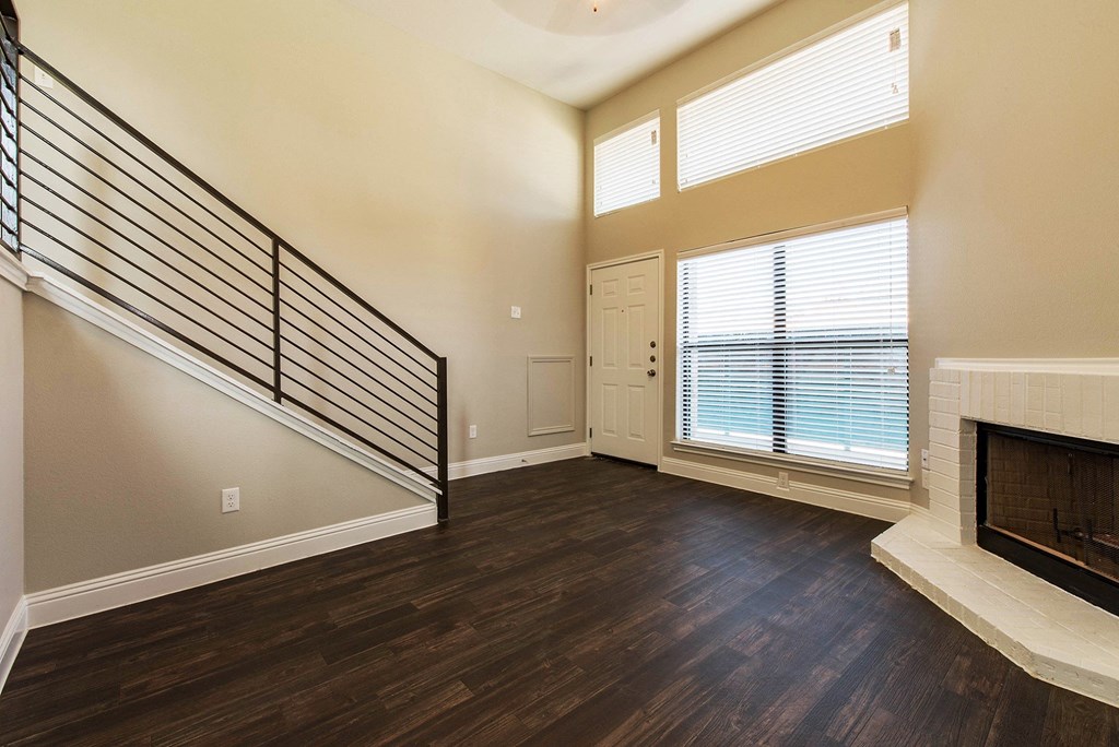 loft of Vine apartment in Arlington, TX