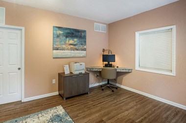 295 East Belle Isle Rd NE. 1-2 Beds Apartment for Rent - Photo Gallery 5
