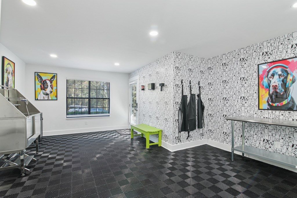 Woodmere Trace Apartmements in Duluth, GA Pet Spa