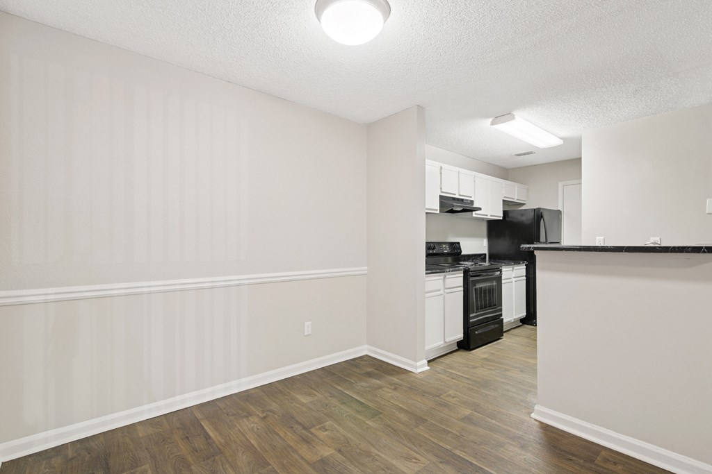 Woodmere Trace Apartmements in Duluth, GA Dining Room