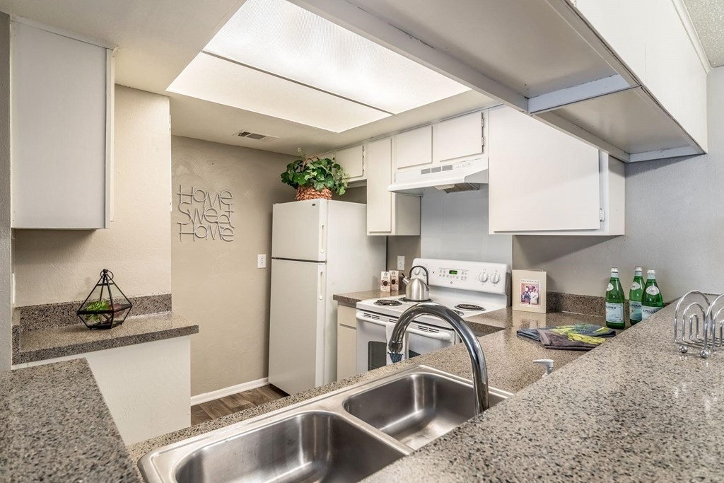 model kitchen at Westdale Pointe in Austin, TX