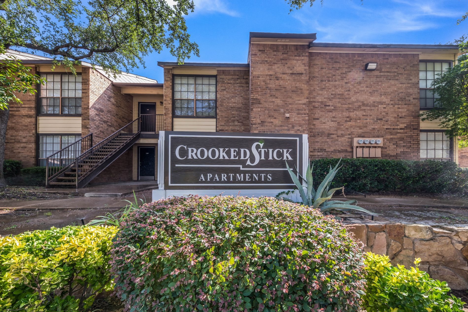Leasing Office at Westdale Hills Apartments