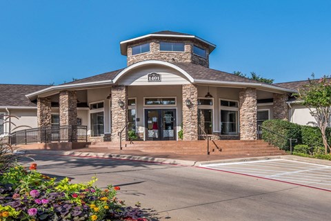 Leasing Office at Westdale Hills Apartments