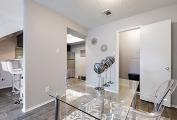 14350 Dallas Pkwy. 1-2 Beds Apartment for Rent - Photo Gallery 23