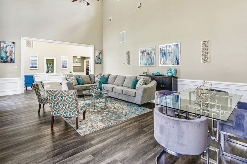 a living room with couches and chairs - Photo Gallery