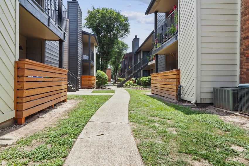 Cypress Creek Apartments, 14355 Cornerstone Village Dr., Houston, TX