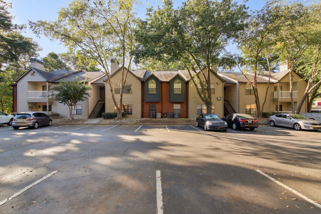Woodmere Trace Apartments in Duluth, GA Apartment Exterior