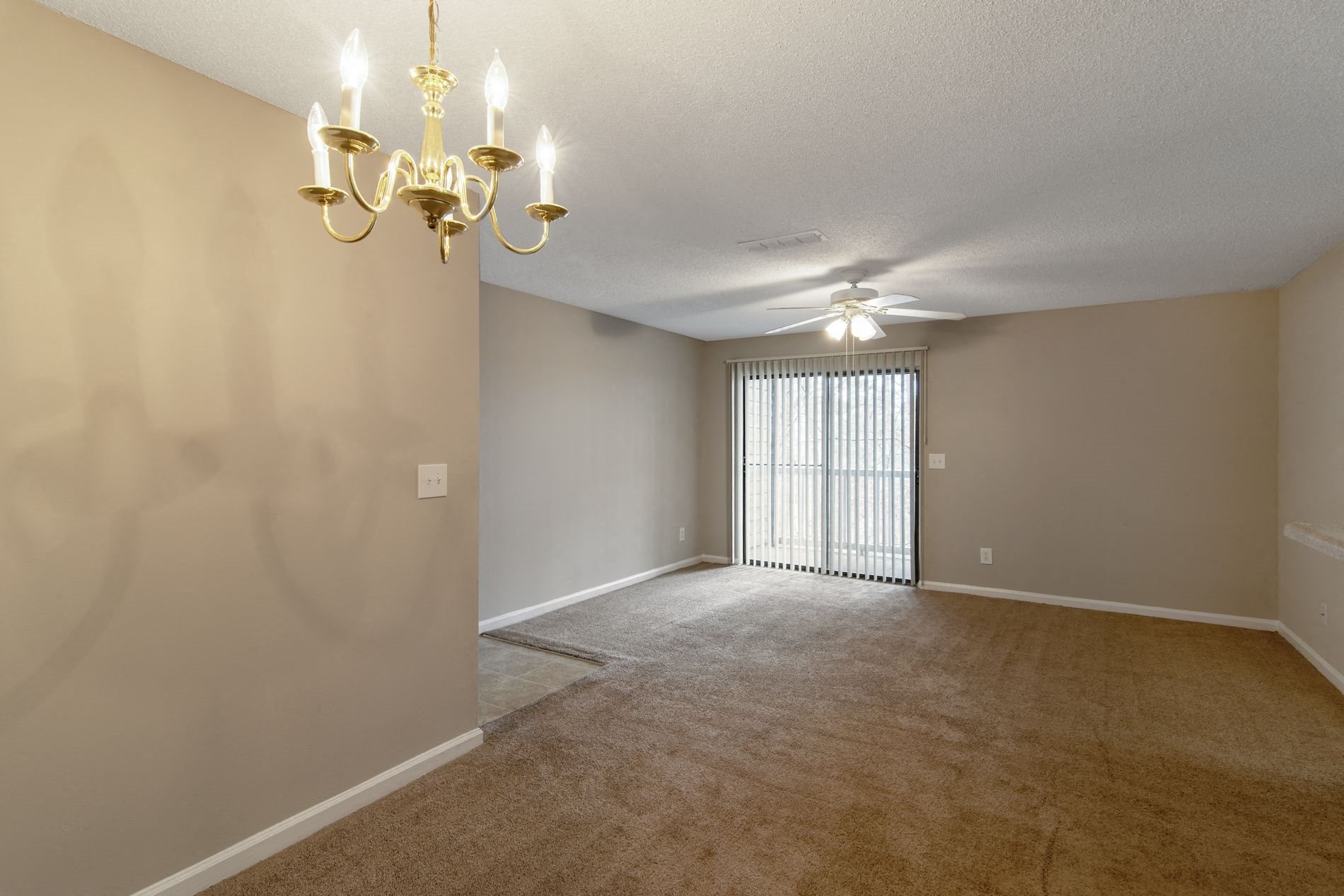 Model Living Areaat Woodmere Trace Apartments in Duluth, Georgia, GA 30096