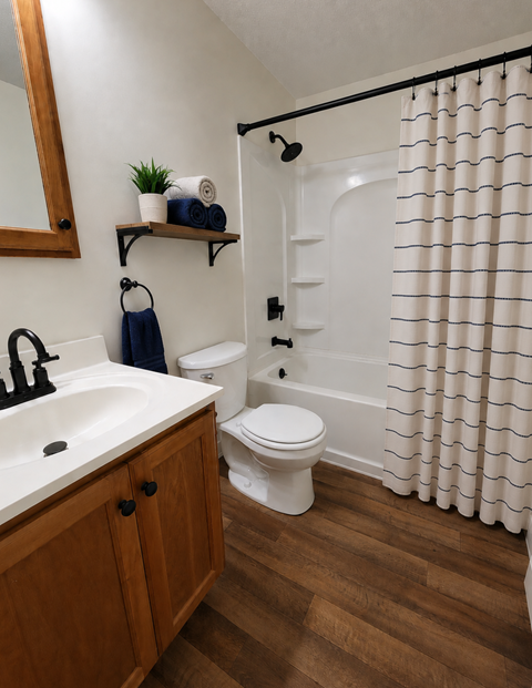 Salisbury Green Bathroom