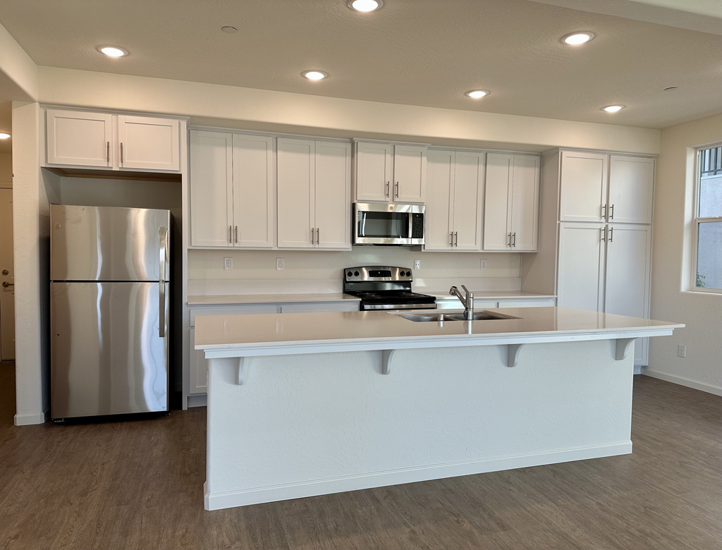 Portola Plaza is a similar property to Marbella Apartments located in Clovis
