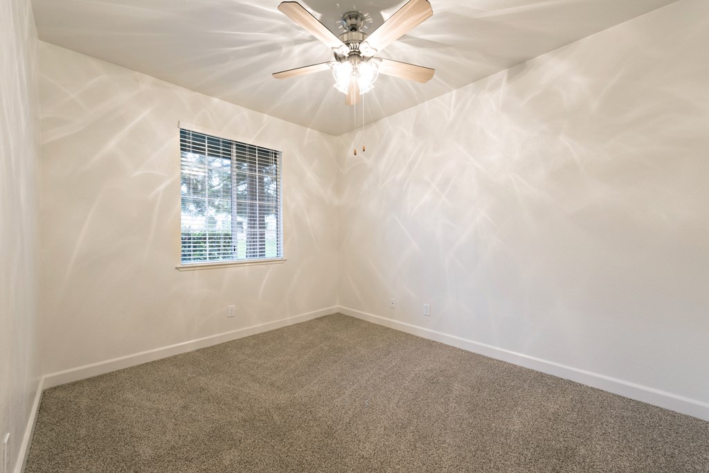 Brush Nickel Fixtures at Park Ridge Apartments, Fresno, 93711