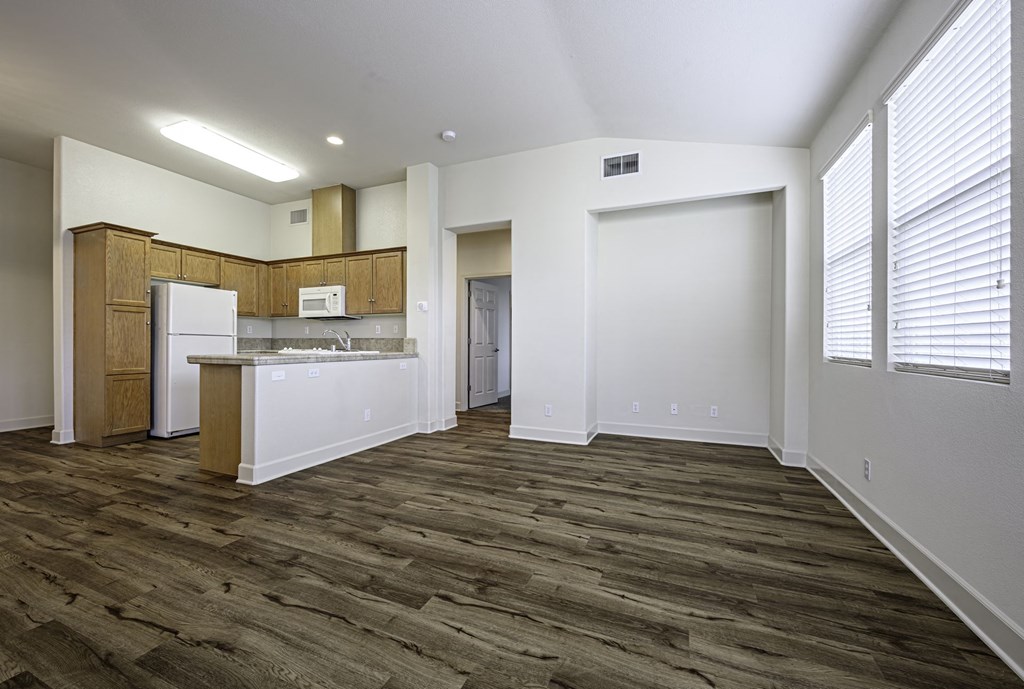 Cotswolds Apartments, 1242 E Champlain Dr, Fresno, CA RentCafe
